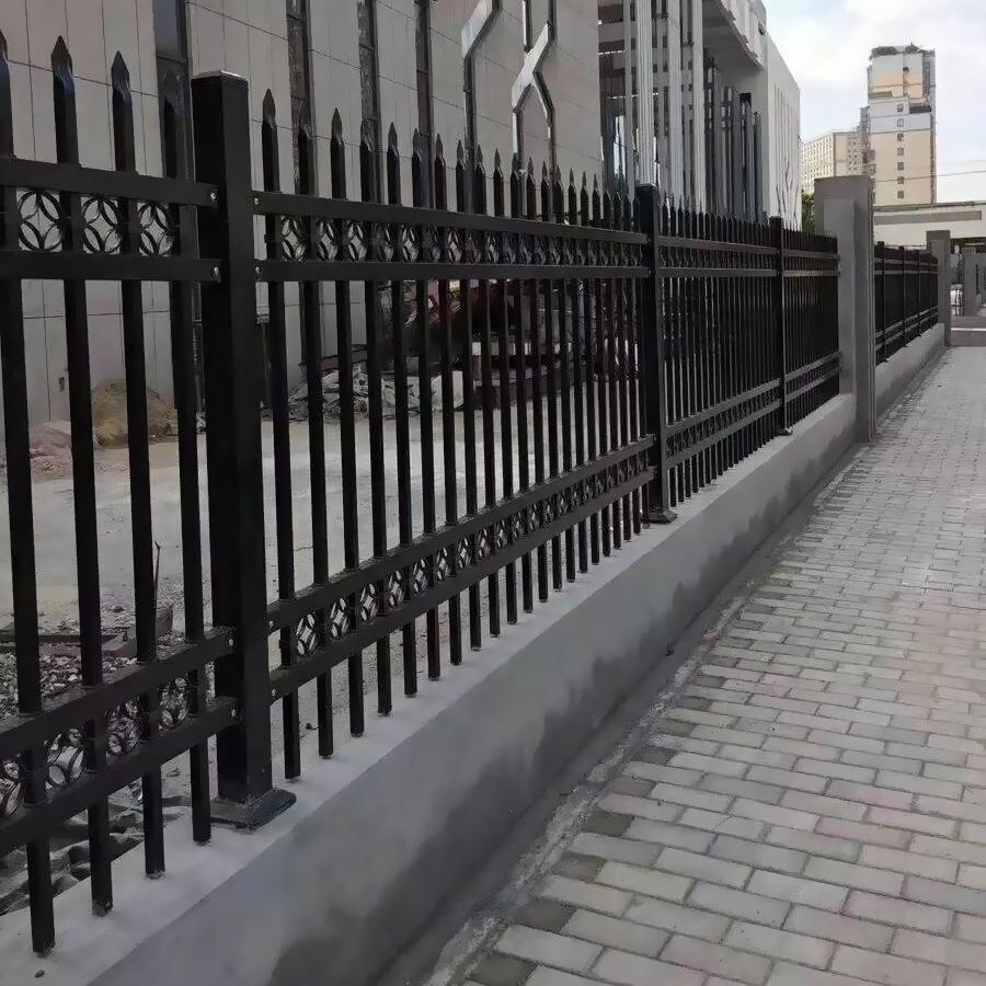 竞秀小区锌钢围墙